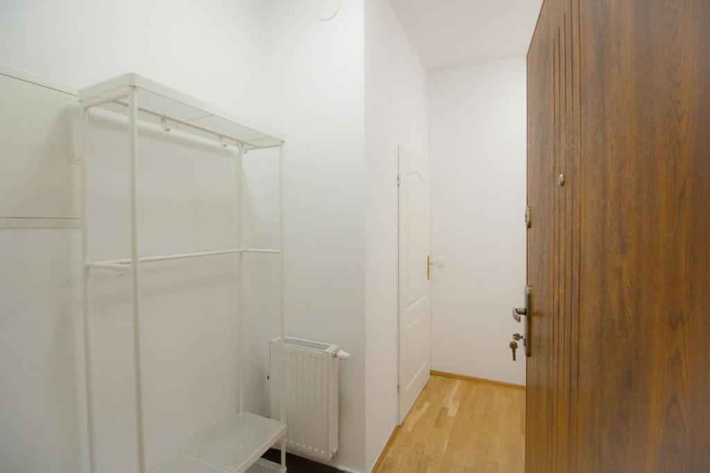 Klein & Gemuetlich L Lf15 Apartment Vienna Exterior photo